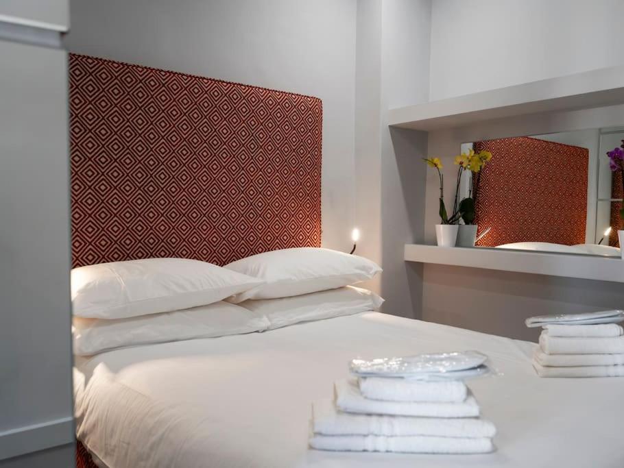 Casa Vacanze Bracco 45 Наполи Екстериор снимка